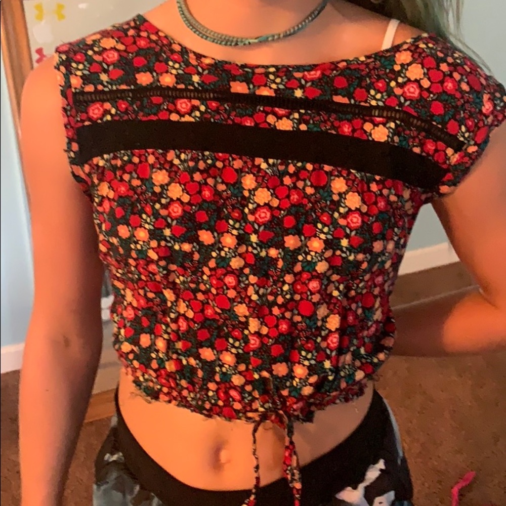 Vintage crop top